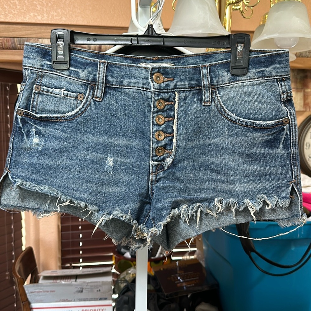 Free people Distressed Raw Hem Jean shorts